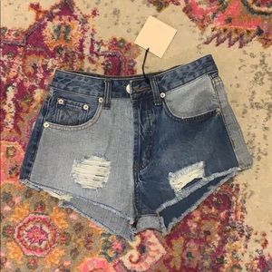 Superdown two-toned Jean shorts size 23